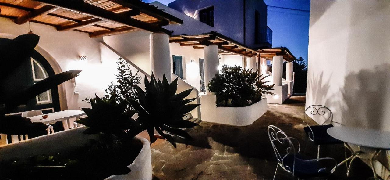 Salinarte Hotel Santa Marina Salina Exterior photo